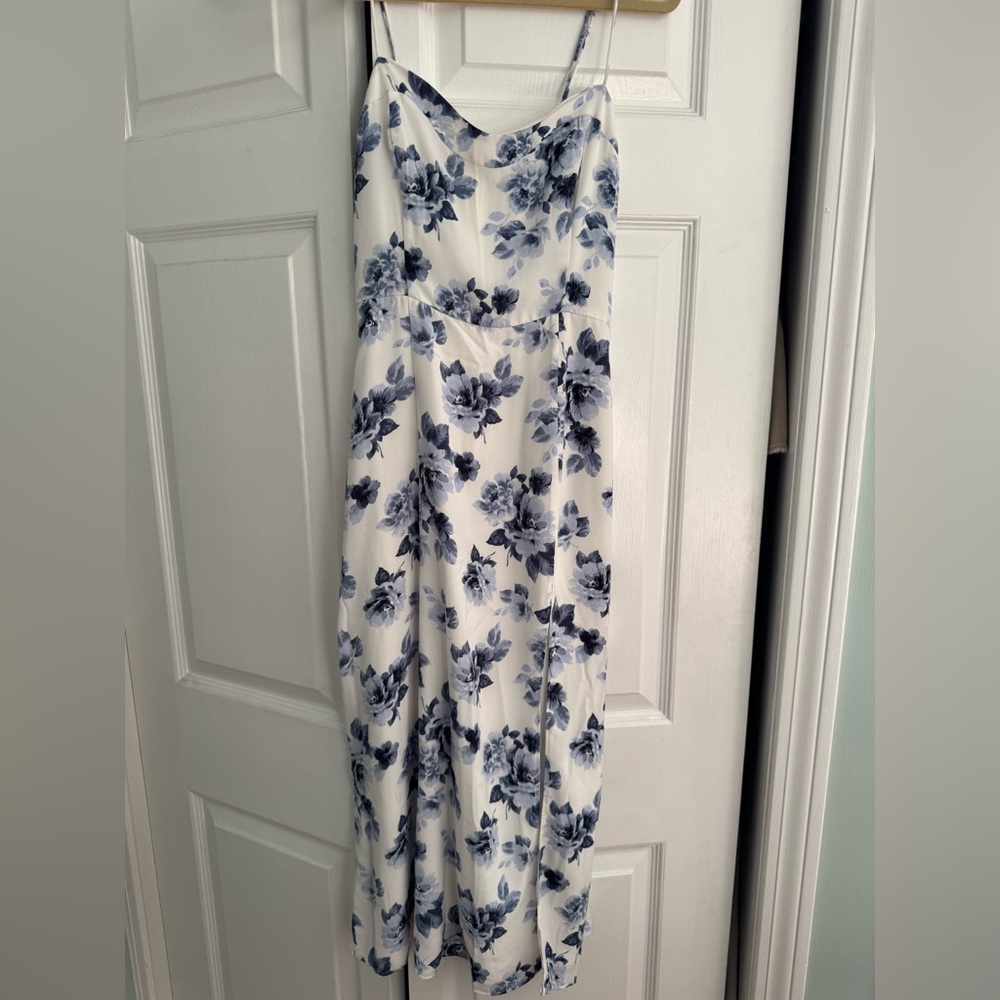 Abercrombie & Fitch White Midi Dress with Blue Floral Print